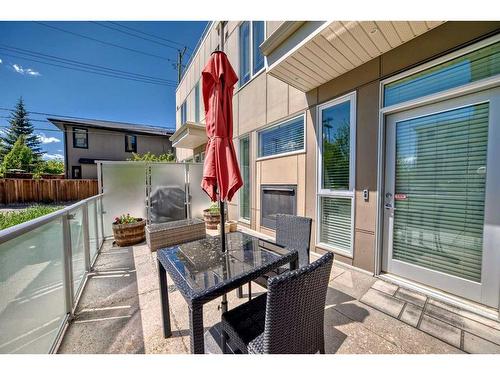 2007 1 Avenue Nw, Calgary, AB - Outdoor With Deck Patio Veranda With Exterior