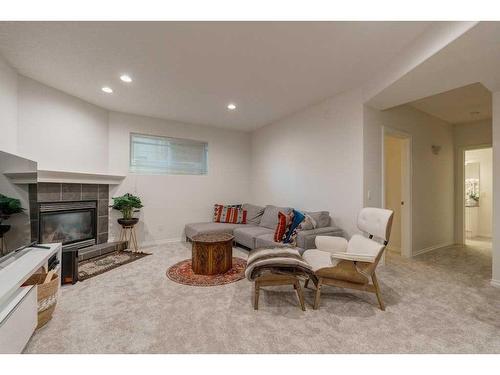 2805 4 Avenue Nw, Calgary, AB - Indoor With Fireplace