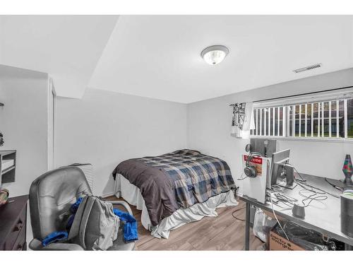 3323 Temple Way Ne, Calgary, AB - Indoor