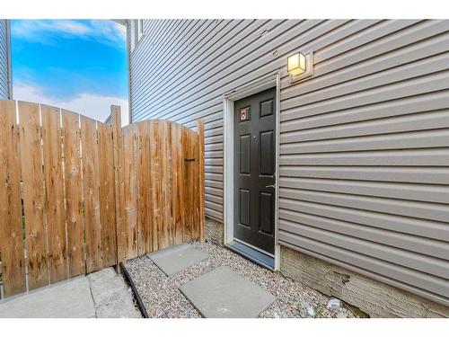 509 Saddlelake Drive Ne, Calgary, AB - Outdoor With Exterior