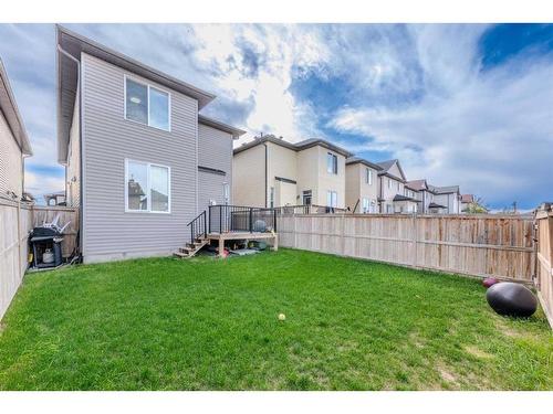 509 Saddlelake Drive Ne, Calgary, AB - Outdoor