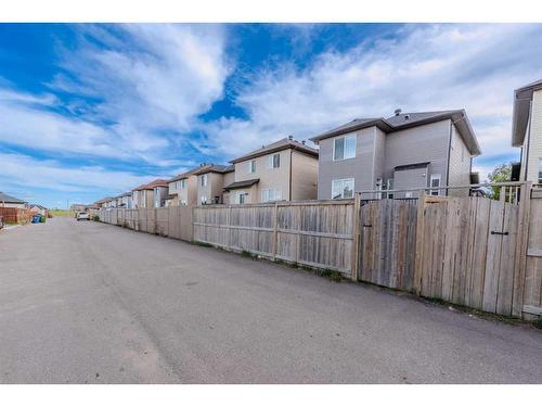 509 Saddlelake Drive Ne, Calgary, AB - Outdoor