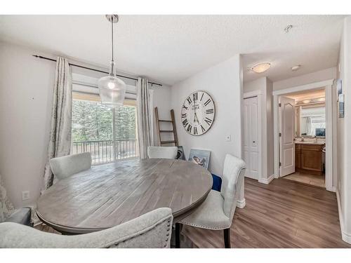 205-735 56 Avenue Sw, Calgary, AB - Indoor Photo Showing Dining Room