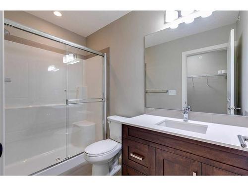 401-110 Auburn Meadows View Se, Calgary, AB - Indoor Photo Showing Bathroom