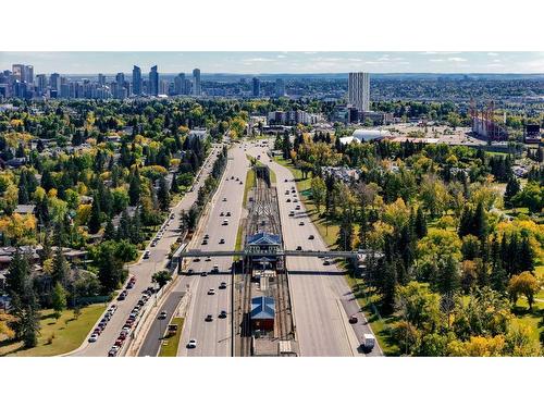 3416 Charleswood Crescent Nw, Calgary, AB - Outdoor With View