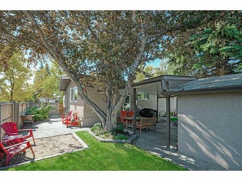 3923 Brooklyn Crescent Nw, Calgary, AB - Outdoor With Deck Patio Veranda