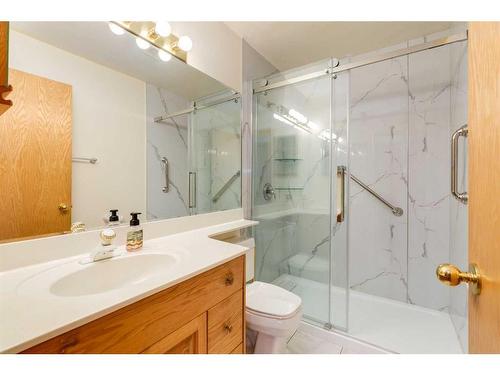 56 Huntwick Way Ne, Calgary, AB - Indoor Photo Showing Bathroom