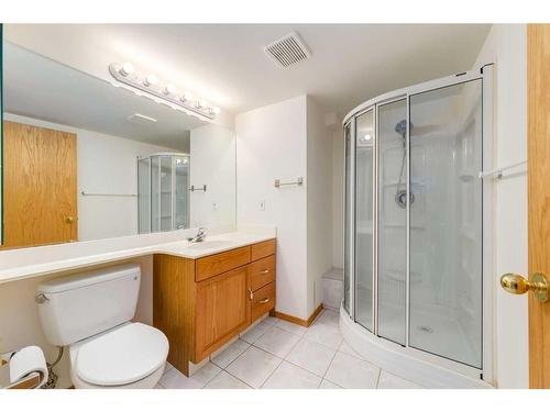 56 Huntwick Way Ne, Calgary, AB - Indoor Photo Showing Bathroom