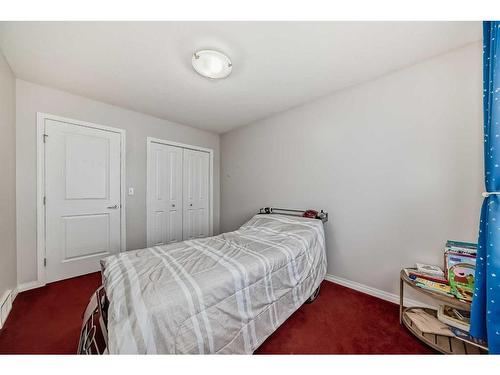 67 Sherwood Common Nw, Calgary, AB - Indoor Photo Showing Bedroom