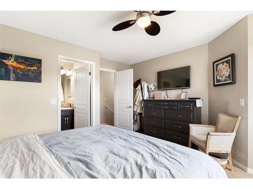 209 Elgin Meadows Park Se, Calgary, AB - Indoor Photo Showing Bedroom