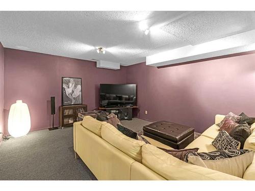 124 Midpark Drive Se, Calgary, AB - Indoor