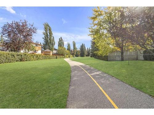 124 Midpark Drive Se, Calgary, AB - Outdoor