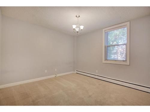 210-515 57 Avenue Sw, Calgary, AB - Indoor Photo Showing Other Room