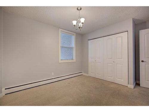 210-515 57 Avenue Sw, Calgary, AB - Indoor Photo Showing Other Room