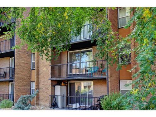 210-515 57 Avenue Sw, Calgary, AB - Outdoor With Balcony