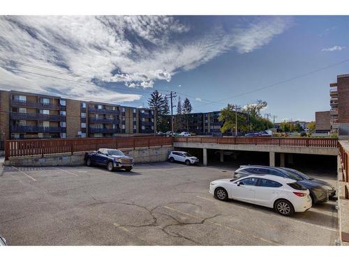 210-515 57 Avenue Sw, Calgary, AB - Outdoor