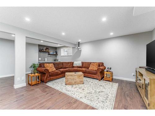 11 Aspen Hills Close Sw, Calgary, AB - Indoor