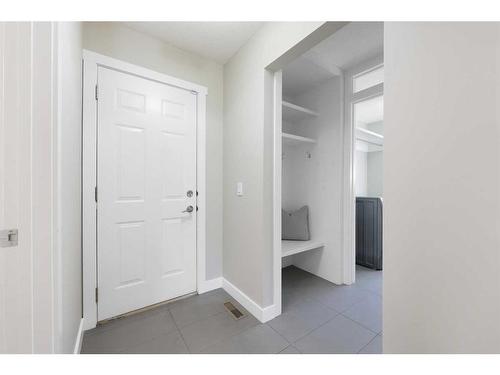 252 Sierra Madre Court Sw, Calgary, AB - Indoor Photo Showing Other Room