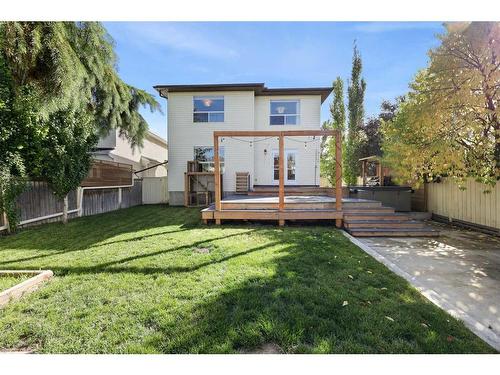 252 Sierra Madre Court Sw, Calgary, AB - Outdoor