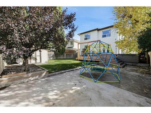 252 Sierra Madre Court Sw, Calgary, AB - Outdoor