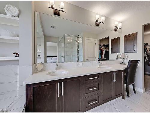 116 Cranarch Crescent Se, Calgary, AB - Indoor Photo Showing Bathroom