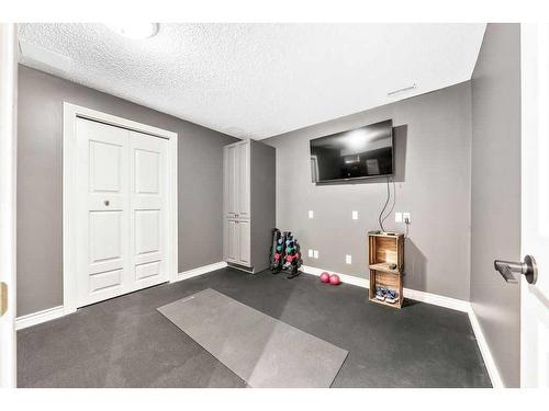 412 Christie Knoll Point Sw, Calgary, AB - Indoor Photo Showing Other Room