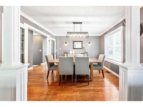 412 Christie Knoll Point Sw, Calgary, AB - Indoor Photo Showing Dining Room