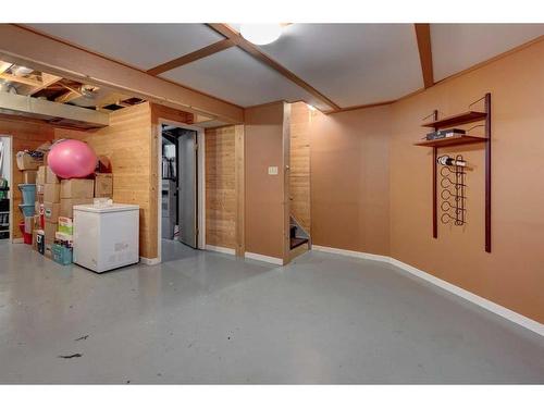 119 Erin Road Se, Calgary, AB - Indoor Photo Showing Basement