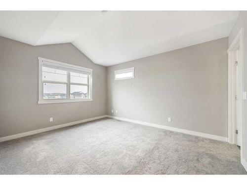 907 Evanston Manor Nw, Calgary, AB - Indoor Photo Showing Other Room