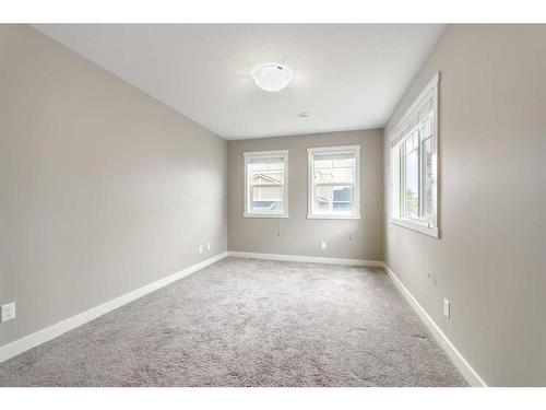 907 Evanston Manor Nw, Calgary, AB - Indoor Photo Showing Other Room