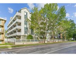 403-820 15 Avenue SW Calgary, AB T2R 0S1