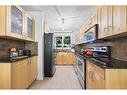 712-3130 66 Avenue Sw, Calgary, AB  - Indoor Photo Showing Kitchen 