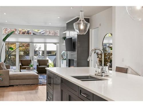 1922 46 Avenue Sw, Calgary, AB - Indoor Photo Showing Kitchen With Double Sink With Upgraded Kitchen