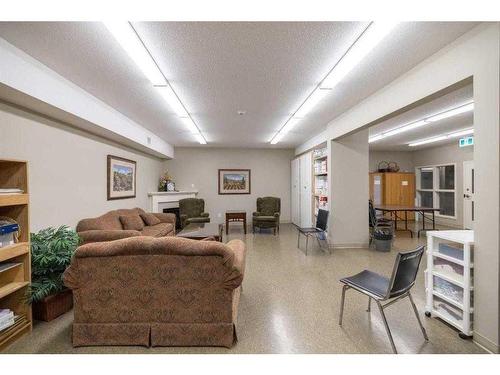 2345-151 Country Village Road Ne, Calgary, AB - Indoor