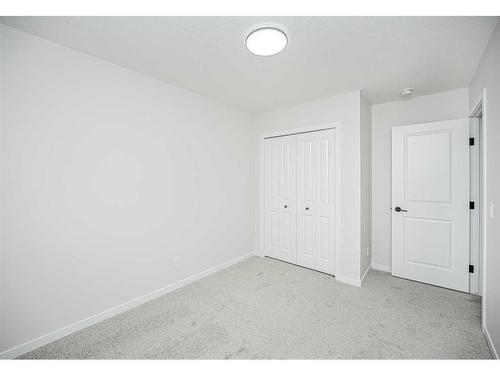 954 Bayview Rise Sw, Airdrie, AB - Indoor Photo Showing Other Room