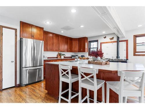 10 Tipping Close Se, Airdrie, AB - Indoor Photo Showing Dining Room