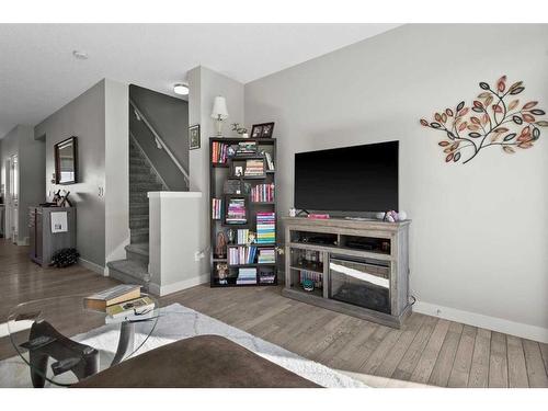 8 Nolan Hill Gate Nw, Calgary, AB - Indoor