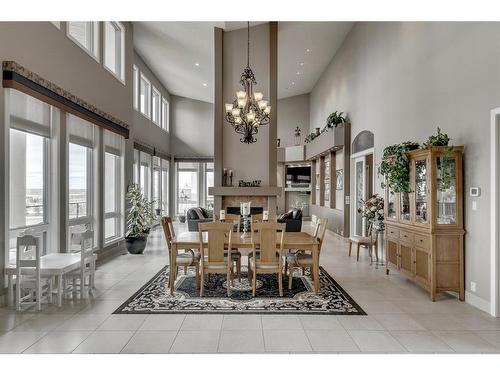 16159 265 Avenue West, Rural Foothills County, AB - Indoor Photo Showing Dining Room