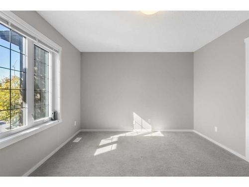 22 Mahogany Drive Se, Calgary, AB - Indoor Photo Showing Other Room