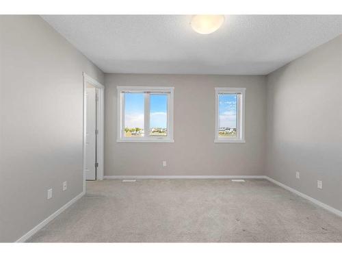 22 Mahogany Drive Se, Calgary, AB - Indoor Photo Showing Bedroom