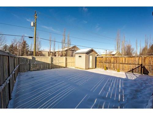 2046 Bridlemeadows Manor Sw, Calgary, AB - Outdoor