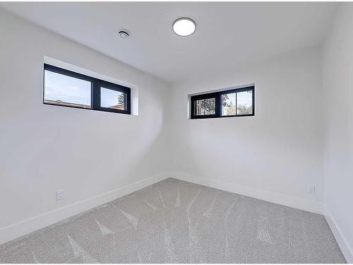 223 Parkside Way Se, Calgary, AB - Indoor Photo Showing Other Room