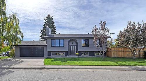 223 Parkside Way Se, Calgary, AB - Outdoor With Facade