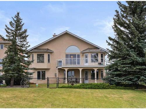 181 Hamptons Green Nw, Calgary, AB - Outdoor With Balcony With Facade