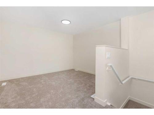 1614 16 Avenue Sw, Calgary, AB - Indoor Photo Showing Other Room