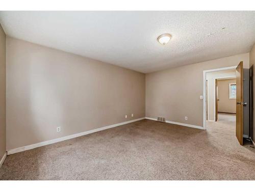 127 Sunmills Place Se, Calgary, AB - Indoor Photo Showing Other Room