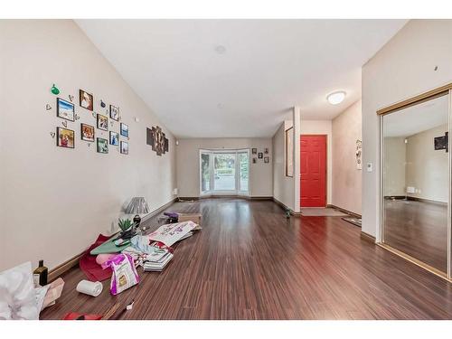 127 Sunmills Place Se, Calgary, AB - Indoor Photo Showing Other Room