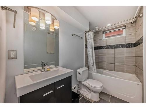 127 Sunmills Place Se, Calgary, AB - Indoor Photo Showing Bathroom