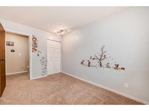 127 Sunmills Place Se, Calgary, AB - Indoor Photo Showing Other Room