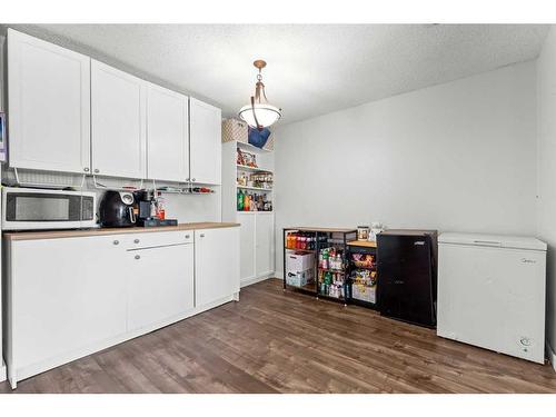 406-545 18 Avenue Sw, Calgary, AB - Indoor Photo Showing Kitchen